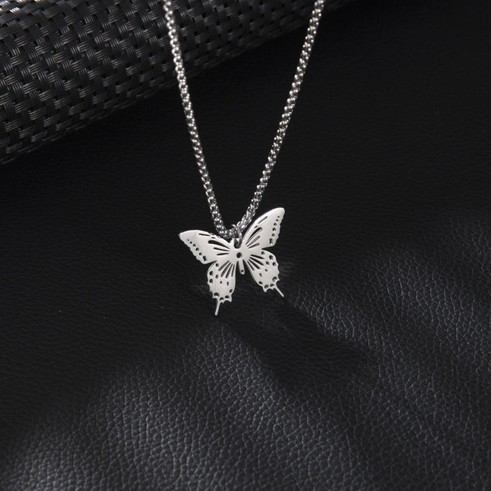 Butterfly pendant necklace, ins style stainless steel simple cold style fashion clavicle chain cross-border wholesale