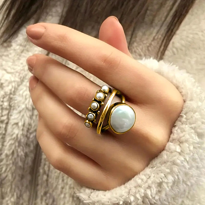 Vintage Thai Silver Imitation Pearl Ring