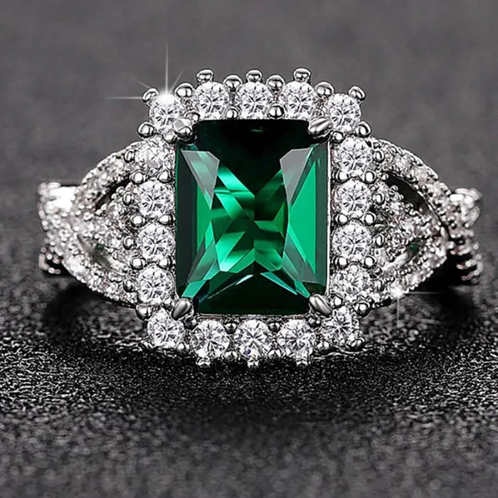 Retro rectangular green ring temperament cross pave index finger ring