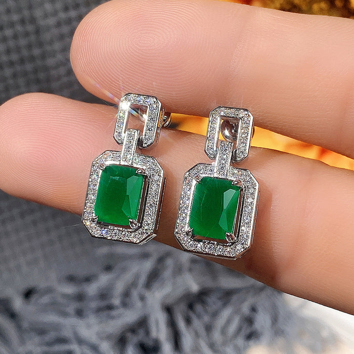 Classic Baguette Emerald Earrings