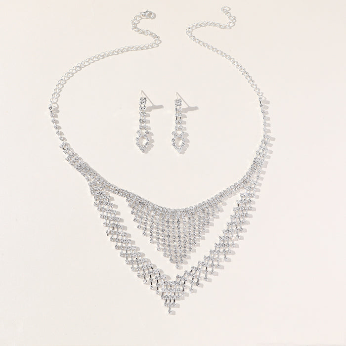 Summer Sparkling Tassel Necklace - Luxurious Collar for a Sophisticated and Elegant Style