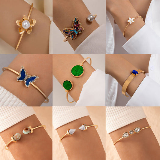 Elegante brazalete con forma de lágrima y flores: joyería vintage de turquesa para mujer