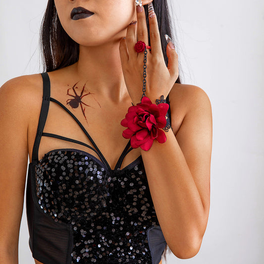 Cadena de mano de encaje gótico con rosas: joyería sexy de Halloween para mujeres con un estilo dulce y fresco