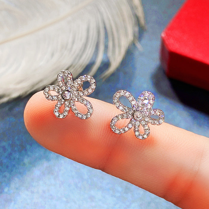 Large zircon earrings, fashionable and simple earrings