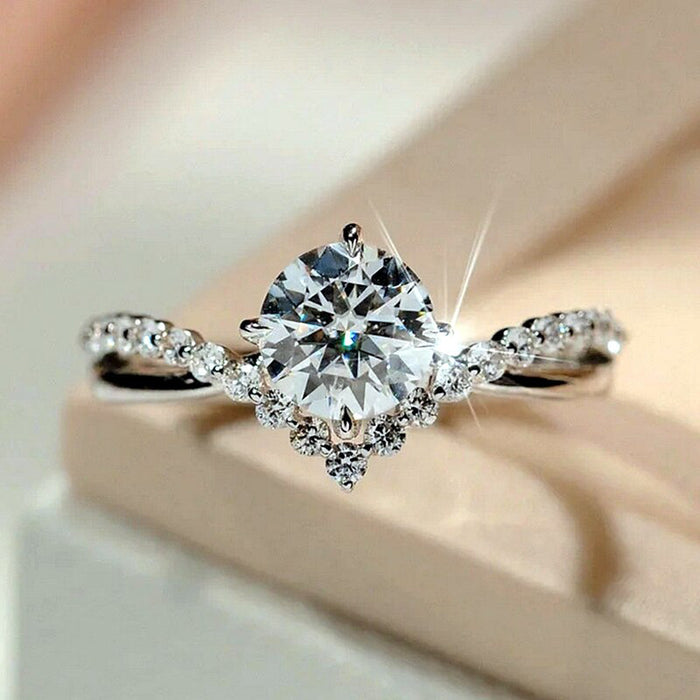 Crowning Love Engagement Ring Four-claw Crown V-shaped Ring Princess Wedding Ring