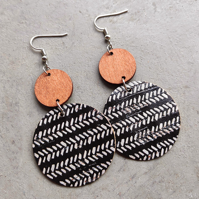 Wooden round black and white earrings