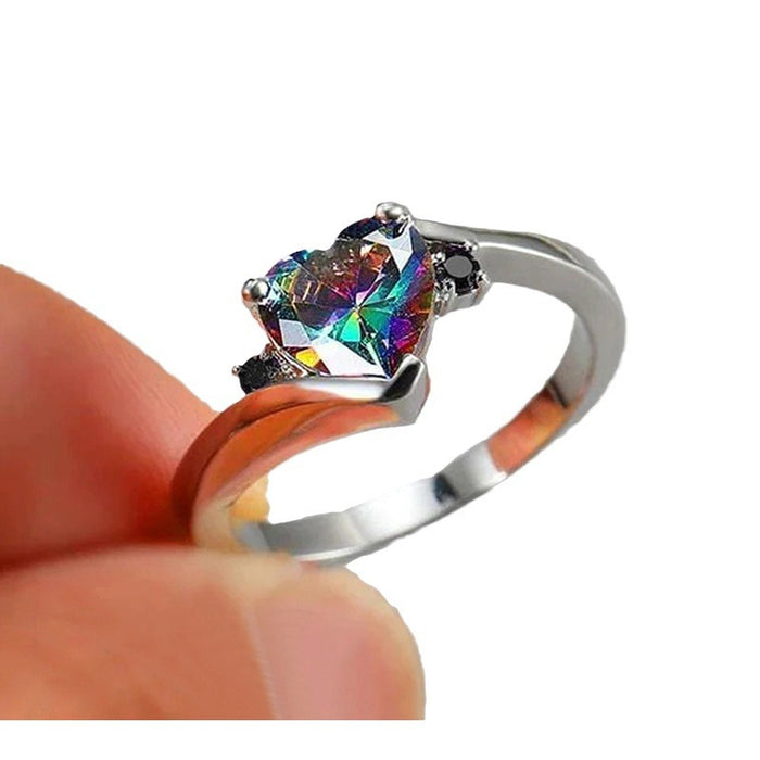 Anillo colorido en forma de corazón Anillo creativo de corazón arcoíris europeo y americano