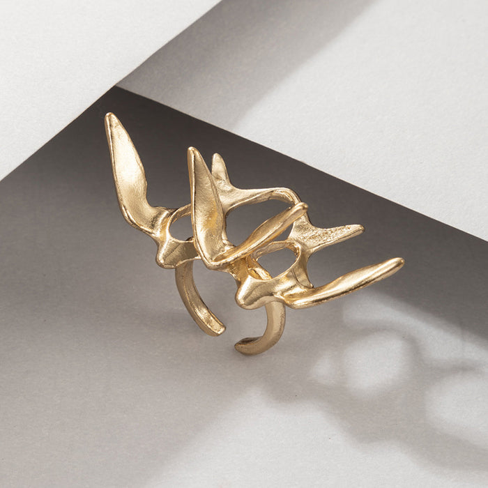 Flying bird hollow irregular animal ring