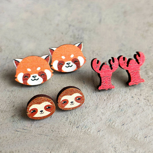 Pendientes de madera de panda rojo