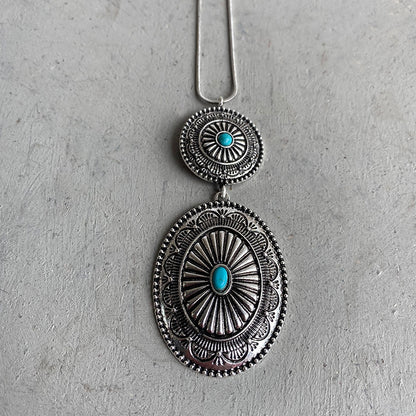 Classic Western Necklace with Turquoise Pumpkin Flower Design