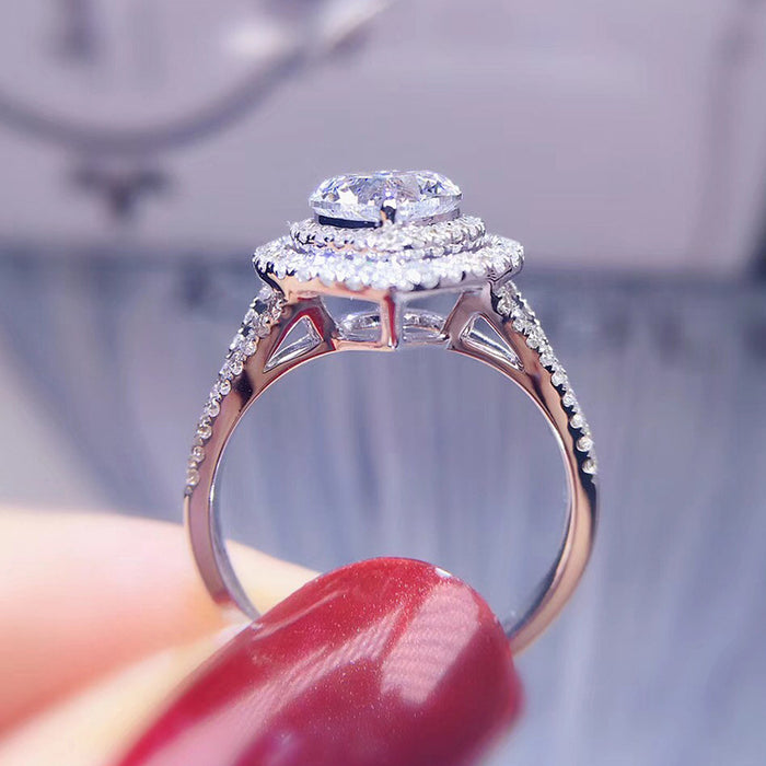 Anillo de propuesta femenina con diamantes de imitación de circonita en forma de corazón con microincrustaciones de lujo