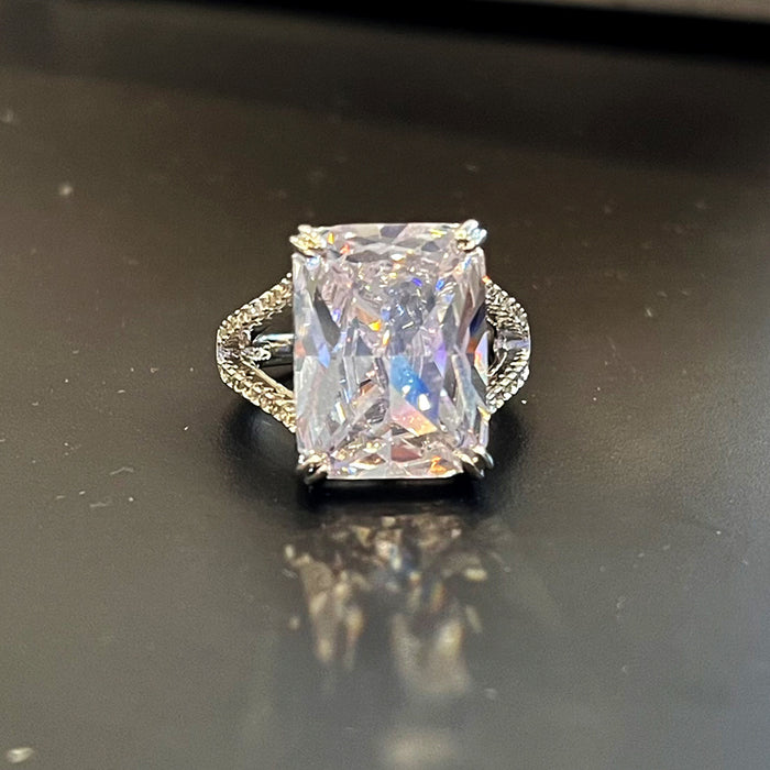 Korean style square diamond ring, light luxury fashion cool style