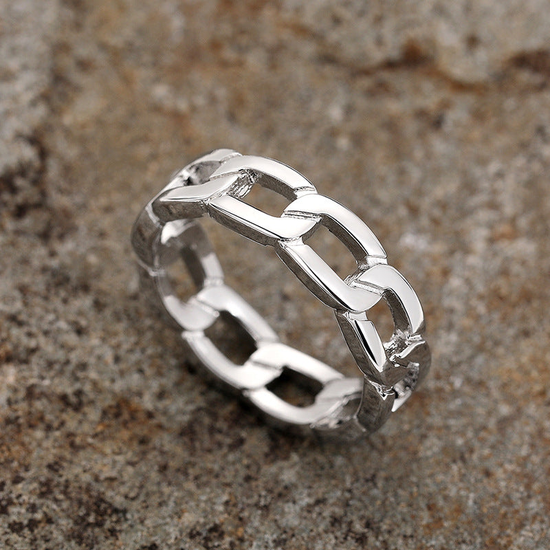 Anillo sencillo de hombre moderno, metálico, europeo y americano.