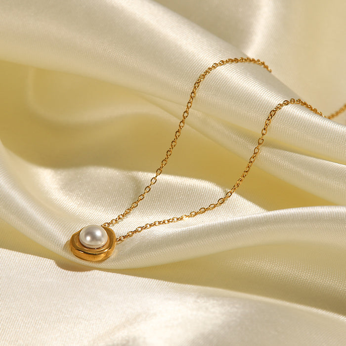 18K Gold-Plated Heart Pendant Necklace with Twisted Rope Chain - Women's Fashion Jewelry