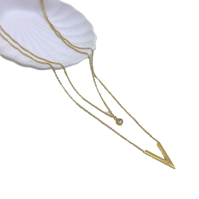 Aretes de acero inoxidable y titanio chapados en oro con forma de estrella al por mayor