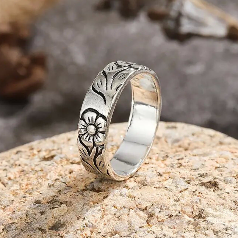 Anillo grabado flor de cerezo personalizado girasol