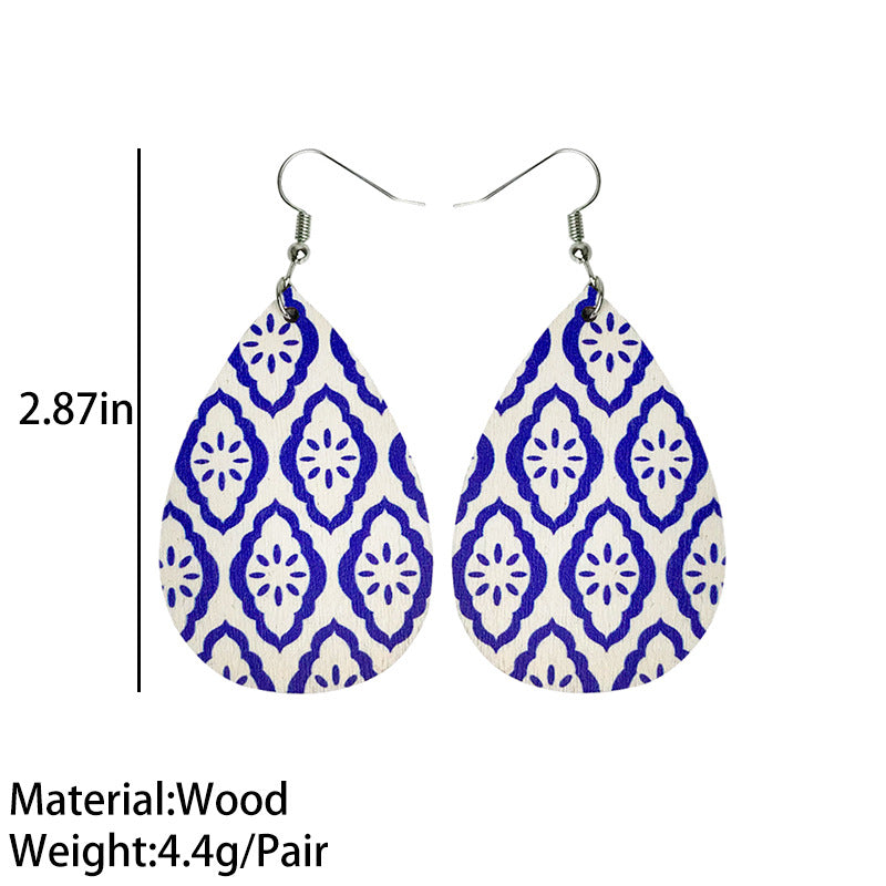 Pendientes de madera de colores