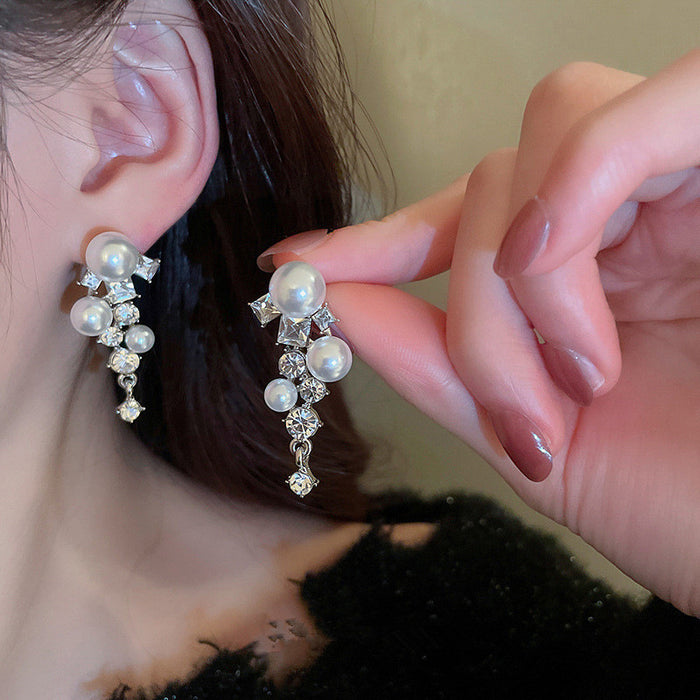 Imitation pearl earrings for women, medium and long, exquisite evening earrings