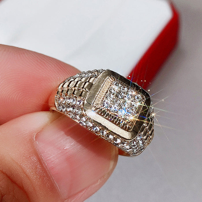 Anillo de diamantes estilo hip-hop para hombre.