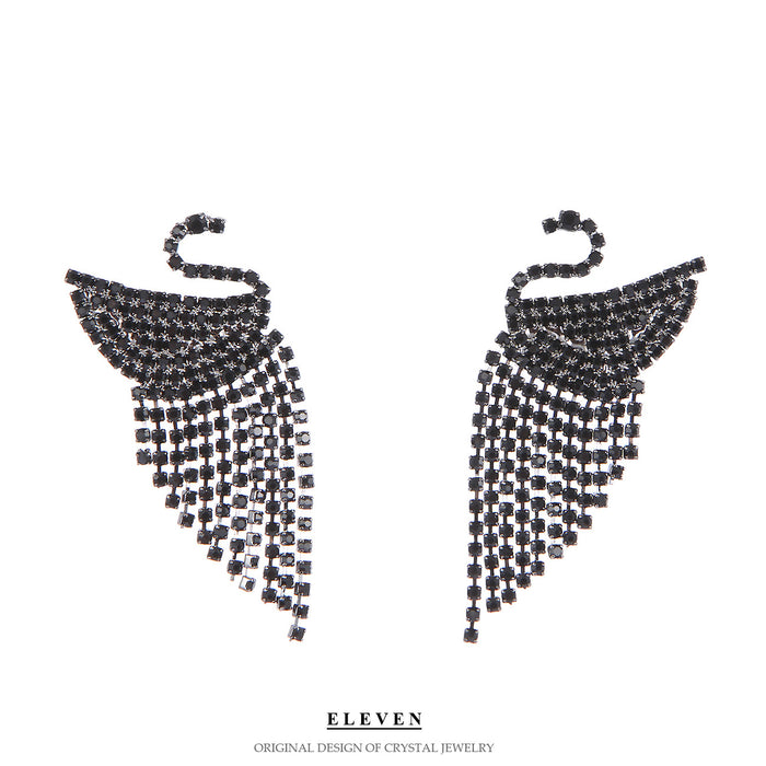 Stylish Winged Black Swan Earrings - Sparkling Rhinestone Dangles for a Trendy Look