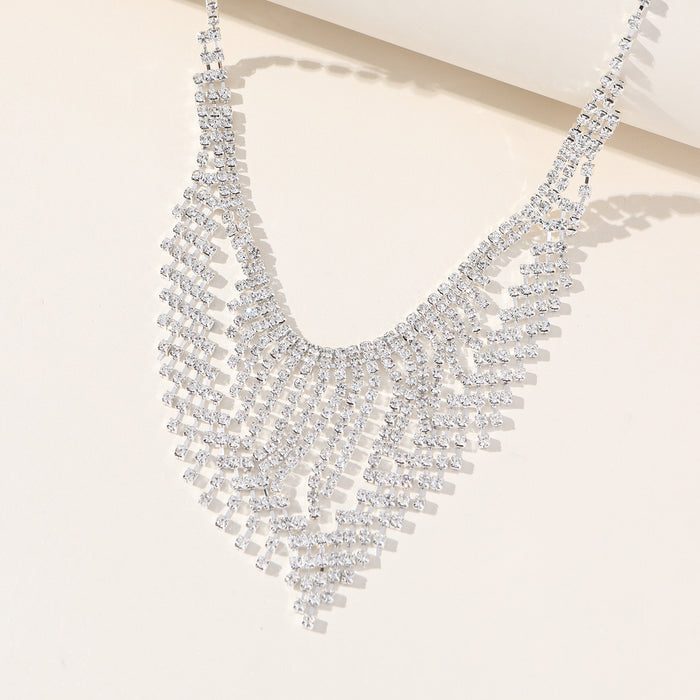 Summer Sparkling Tassel Necklace - Luxurious Collar for a Sophisticated and Elegant Style