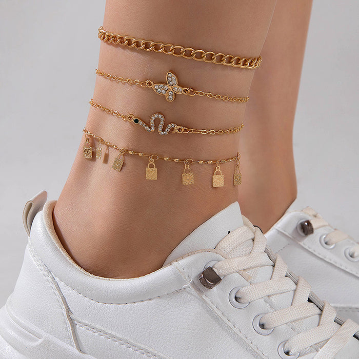 Fashionable Heart Pendant Anklet Set – Rhinestones and Layered Chains for a Stylish Look