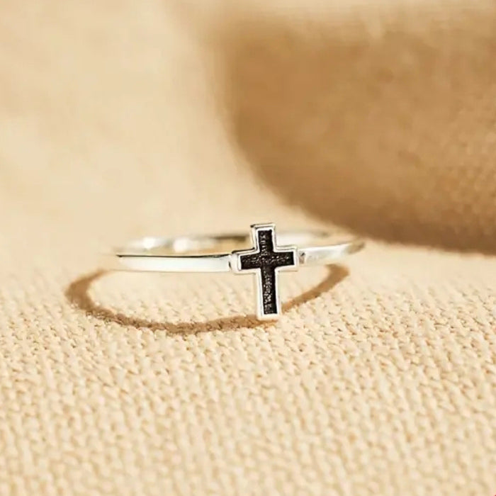 Metal oil painting cross ring for women simple minimalist design
