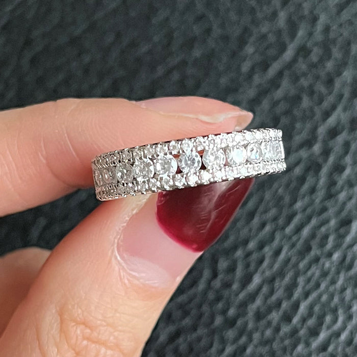 Anillo de boda clásico para mujer con circonita de tres capas