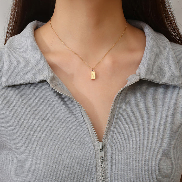 Small gold brick clavicle necklace, niche simple temperament necklace