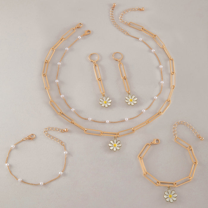 Conjunto de joyas de perlas Daisy: collar, pulsera y pendientes, conjunto de tres piezas