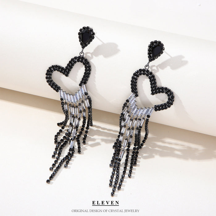 Vintage Geometric Heart Earrings - Black Zircon Studs for a Chic and Elegant Look