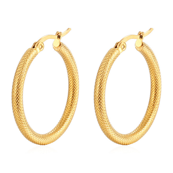 18K gold-plated round earrings with floral pattern