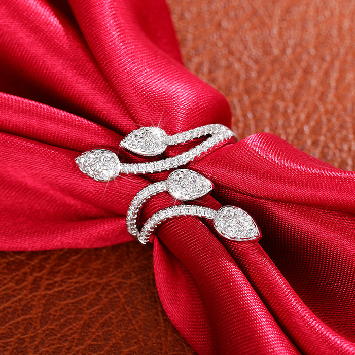 Light luxury plant flower ring exquisite beauty