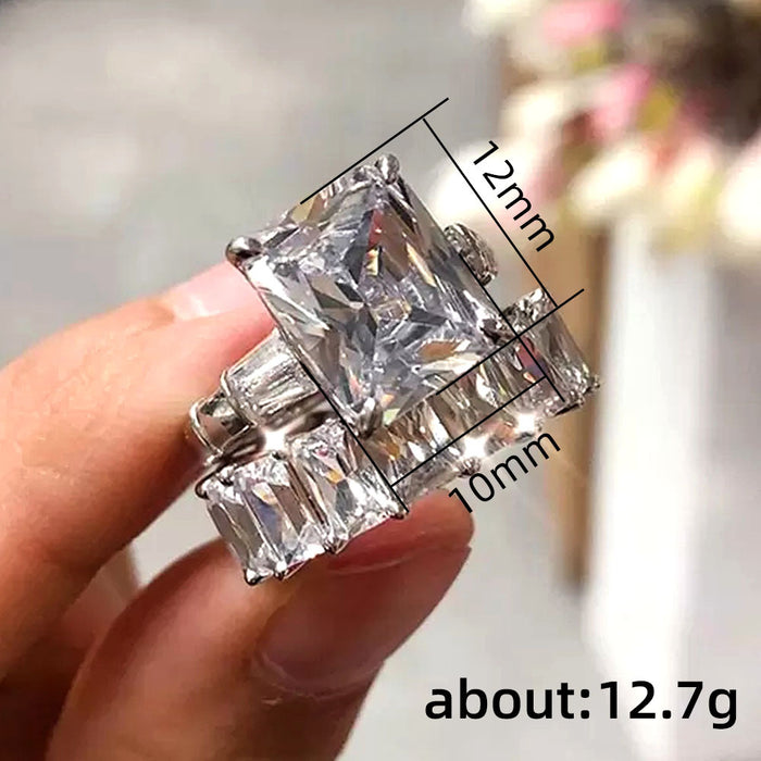 Leaf vine ring imitation sapphire design