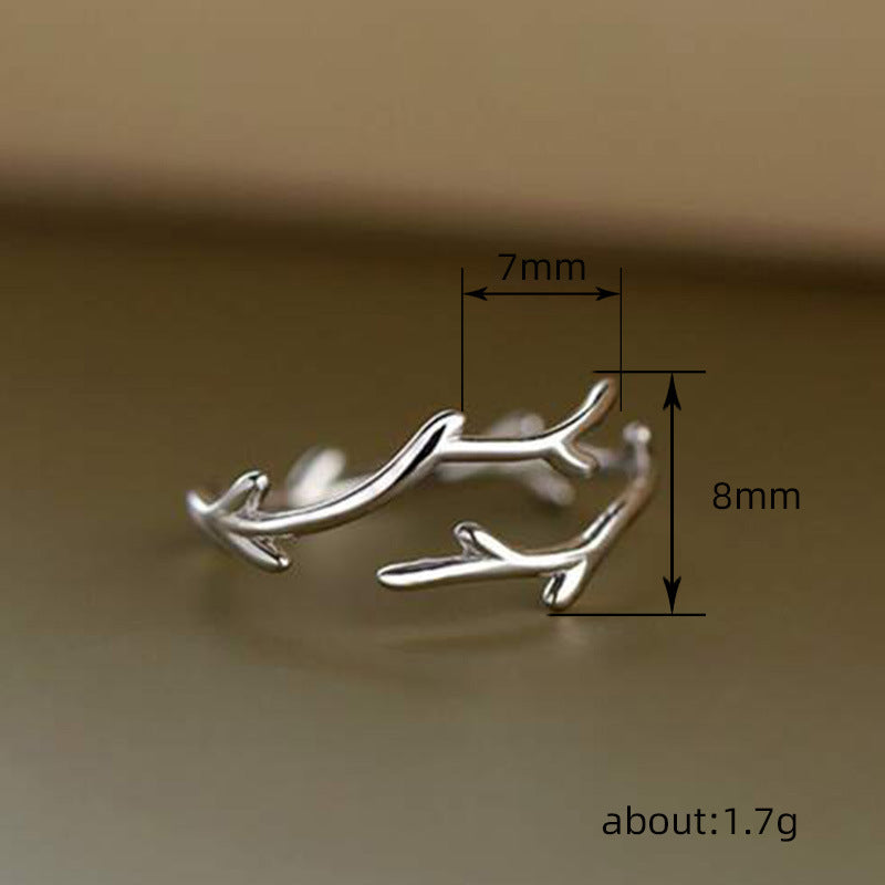 Simple tree branch single ring for women