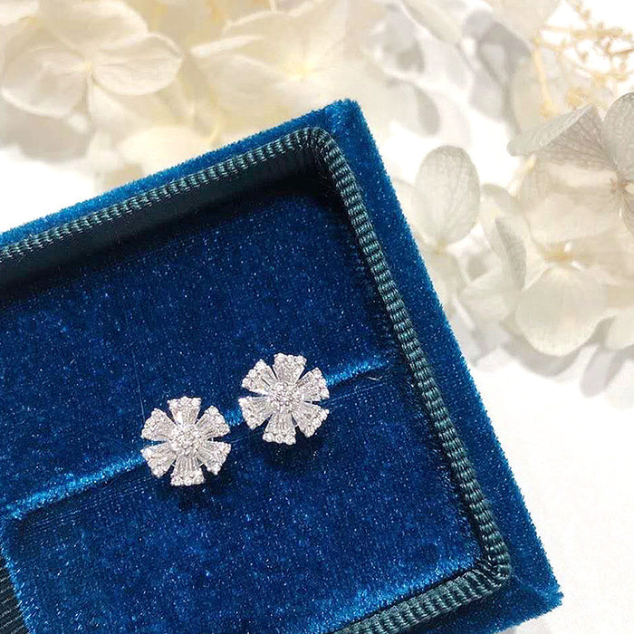 Snowflake Earrings Korean Style Copper Zircon Mini Earrings