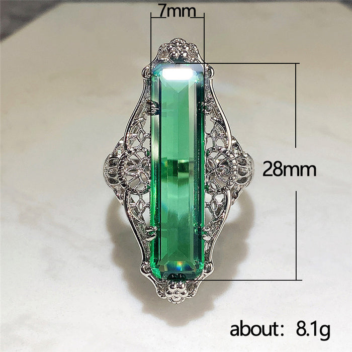 Anillo de moda para dama con diseño retro hueco de circonita verde