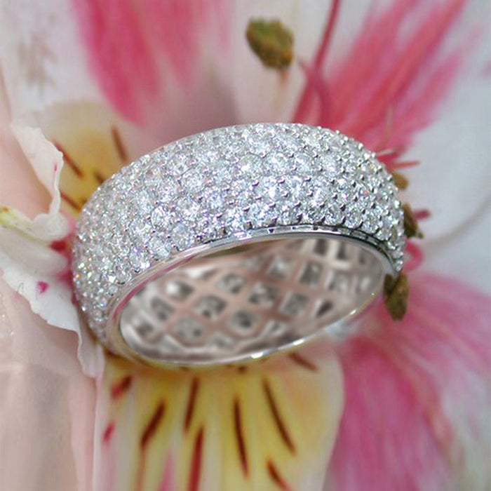 Women's wedding engagement ring with sparkling diamonds