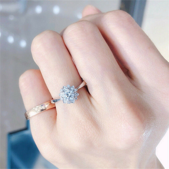 Anillo de boda para mujer con forma de copo de nieve y circonita cúbica