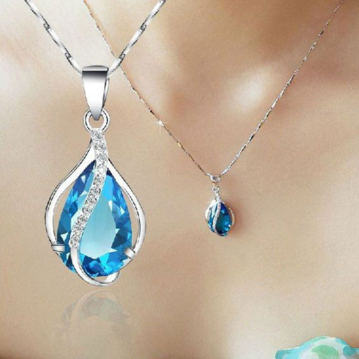 Sea blue heart teardrop zircon pendant, pear-shaped women's clavicle necklace