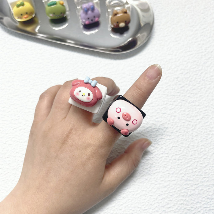 Colorful geometric bear resin closed ring