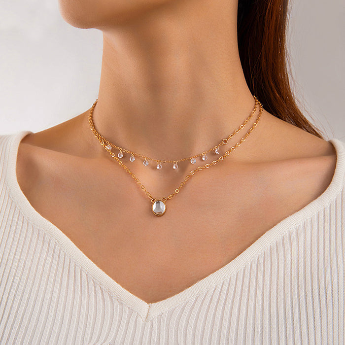 Simple Pearl Pendant Necklace with Golden Geometric Chains