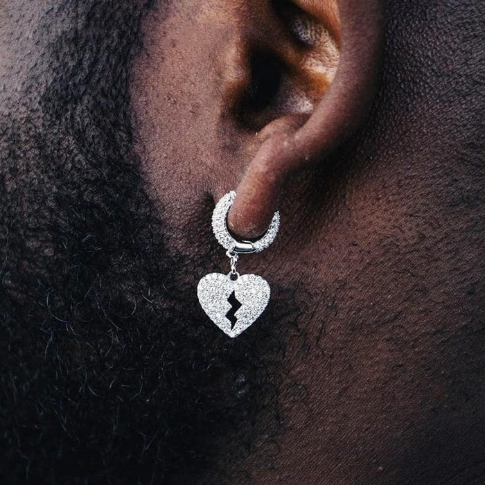 Pendientes de circonita cúbica de estilo hip hop con personalidad de corazón roto para hombres y mujeres