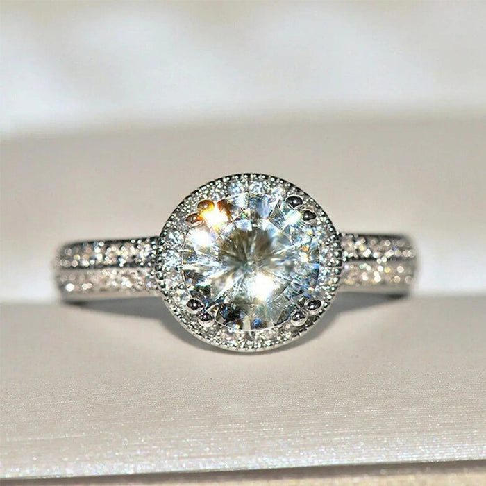 Elegante propuesta de anillo de bodas brillante