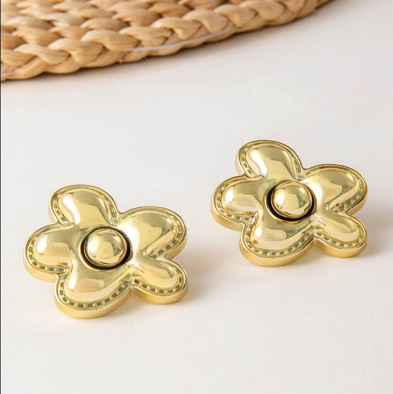 Eco-Friendly Alloy Gold Flower Earrings and Hair Claw Clip Set - Five-Petal Flower Jewelry for Women