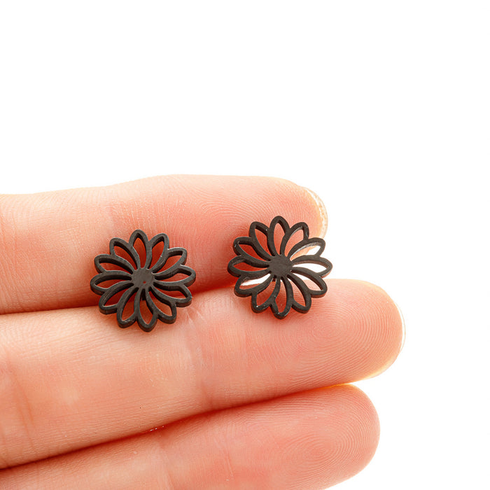 Daisy Flower Stainless Steel Stud Earrings - Delicate and Elegant Jewelry