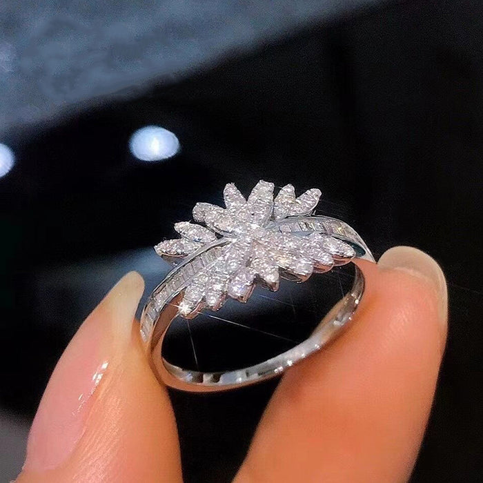 Fashionable and simple micro-inlaid zircon cross ring for women with two-color electroplating design
