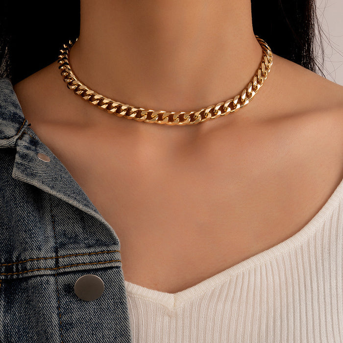 Minimalist Metal Chain Necklace with Geometric Hollow Design