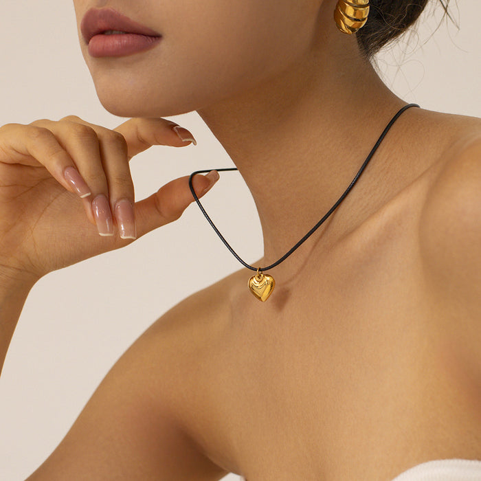 Collar con colgante de corazón bañado en oro de 18 quilates y cadena de cuerda: joyería de moda para mujer