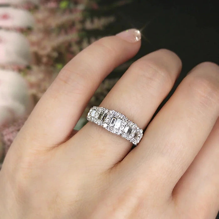 Anillos de boda geométricos de alta gama, anillos de compromiso.